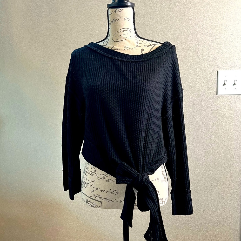 Free People black off the shoulder long sleeve top